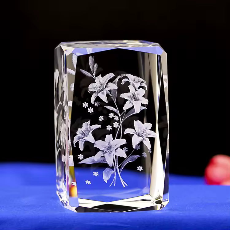 3D Laser Engraved Crystal Cubes